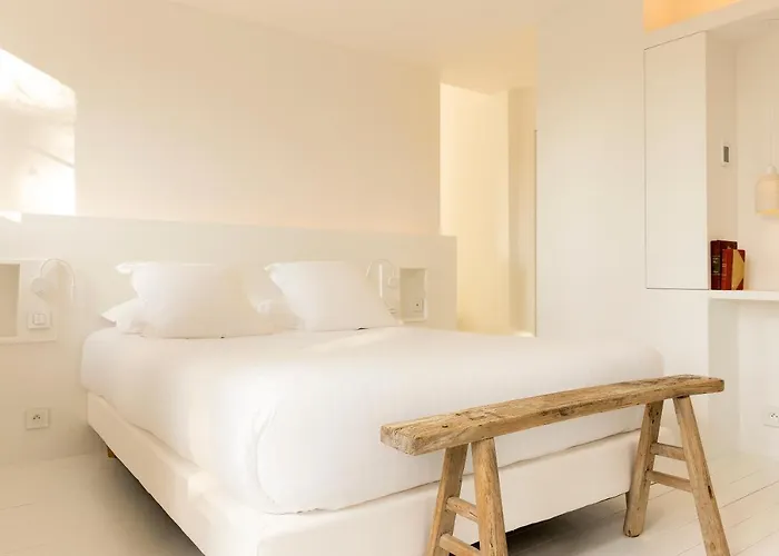 O Plum'art De Caractere Giverny